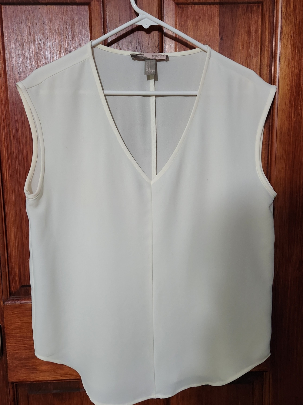 Forever21 Sleeveless V-Neck Cream Blouse